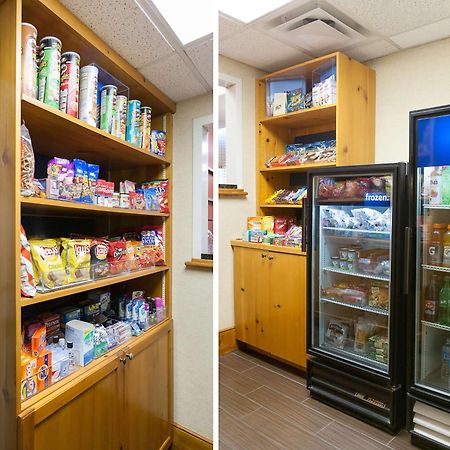 夏洛特/派恩维尔希尔顿恒庭旅馆&套房酒店 外观 照片